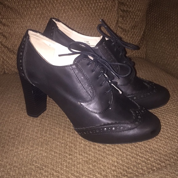 Studio Paolo Black Ankle Heels - Picture 1 of 7